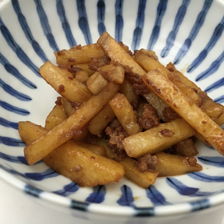 じゃがいもと豚ひき肉の甘辛炒め レシピ 作り方 By Kmama36 楽天レシピ じゃがいもと豚ひき肉の甘辛炒め レシピ 作り方 By Kmama36 楽天レシピ